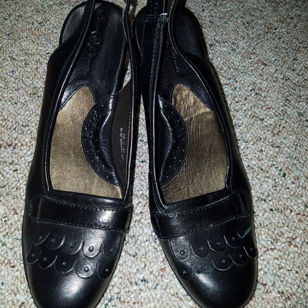 BORN CROWN Black  "kilt"  size 10